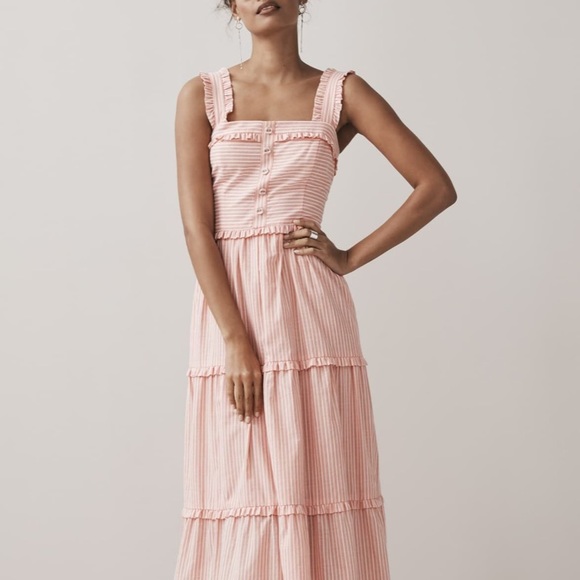 Gal Meets Glam Dresses & Skirts - Gal meets glam maxi dress